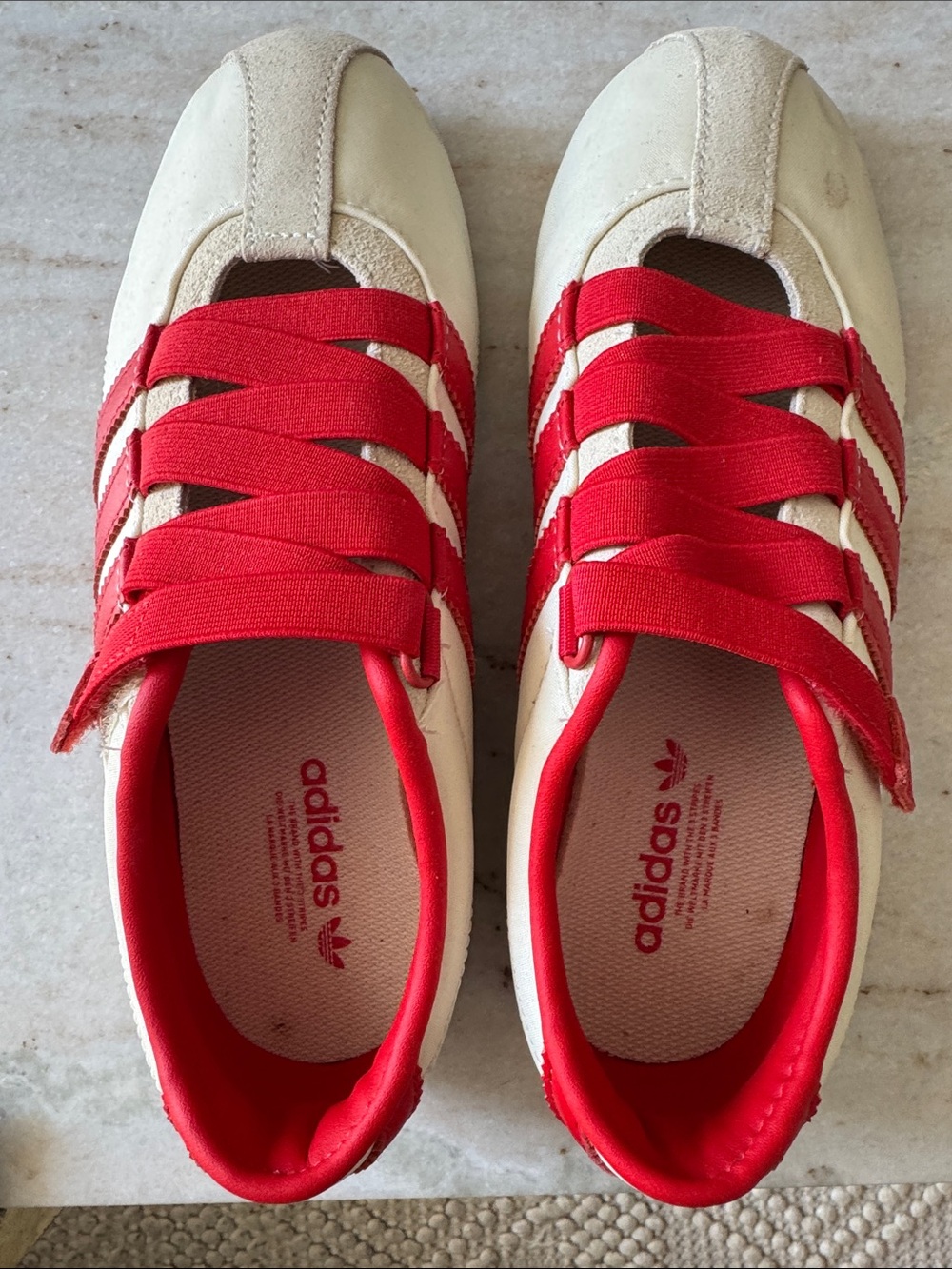 Adidas Cream & Red Casual Sneakers with Elastic Straps